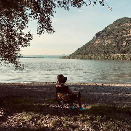 Cube - Kiadó Kilátással A Dunakanyarra * Dömös